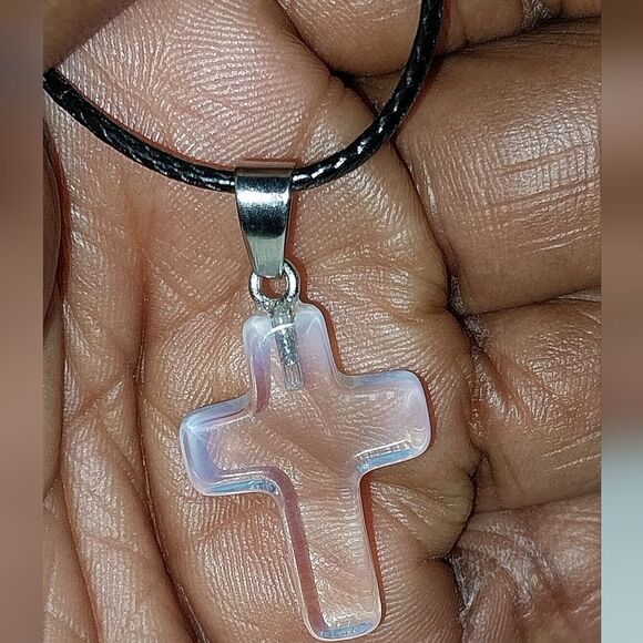 Elegant Opalescent Cross Pendant Necklace - Picture 3 of 4